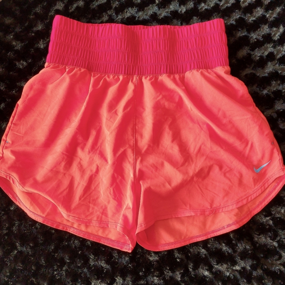 Nike Shorts M